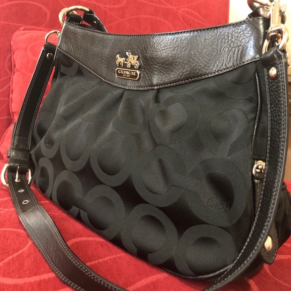 Coach Signature Bag!! - Picture 3 of 7